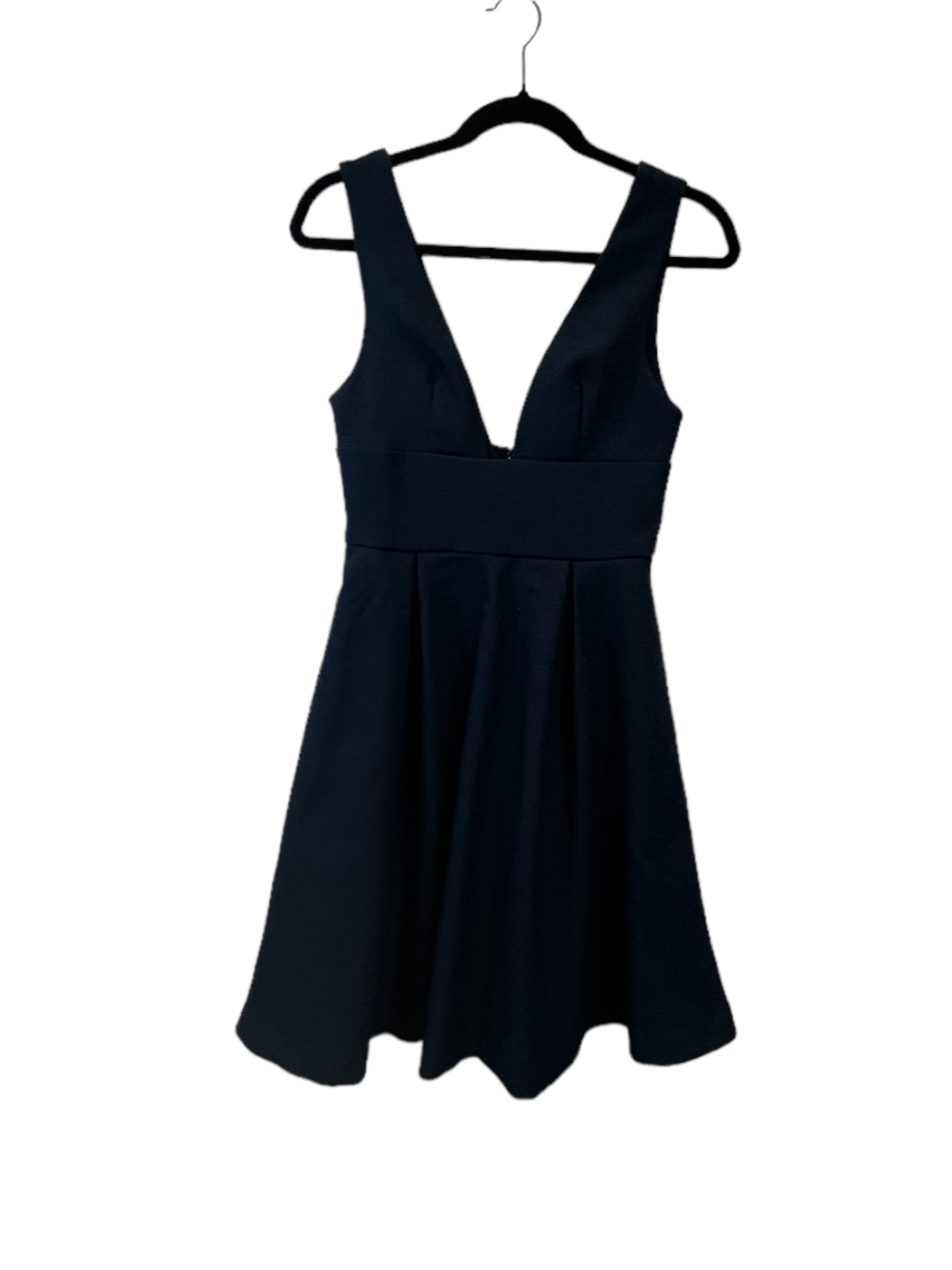 Navy Dress Casual Midi Cmc, Size Xs Clothes Mentor Rochester Hills MI #311 Navy Dress Casual Midi Cmc, Size Xs Clothes Mentor Rochester Hills MI #311