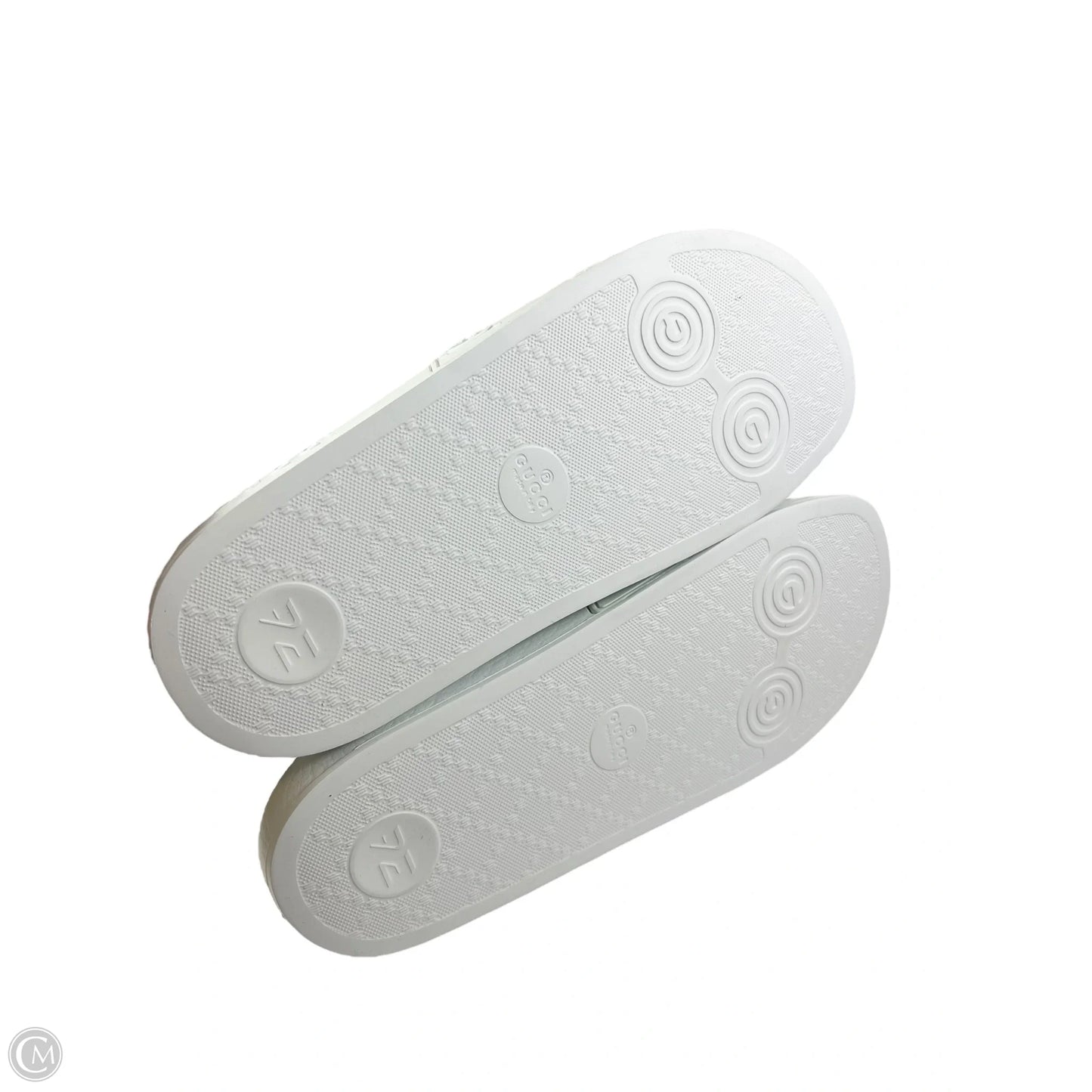 Sandals Luxury Designer By Gucci In White, Size: 7