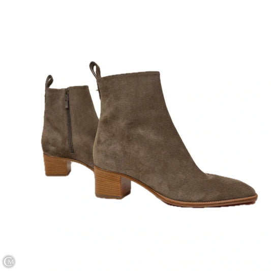Boots Luxury Designer By Christian Louboutin In Tan, Size: 8.5