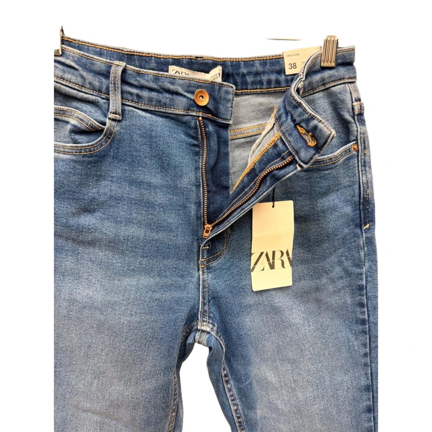 Jeans Straight By Zara In Blue Denim, Size: 6