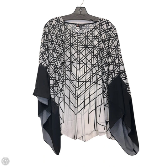 Top Short Sleeve By Carré Noir In Black & White, Size: L
