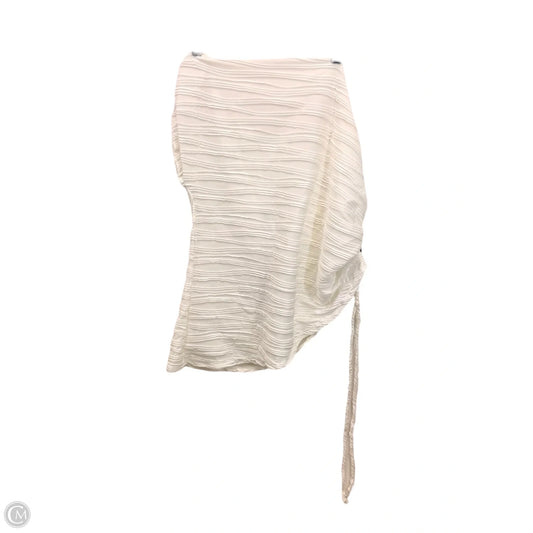 Top Sleeveless By Fashion Nova In White, Size: 3x