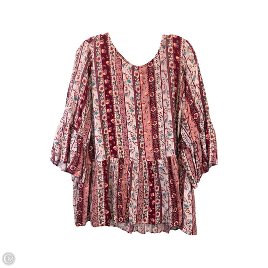 Top Short Sleeve By Andree By Unit In Floral Print, Size: 1x