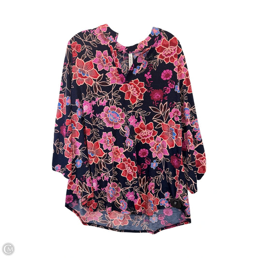 Top Short Sleeve By Dear Scarlett In Floral Print, Size: Xl