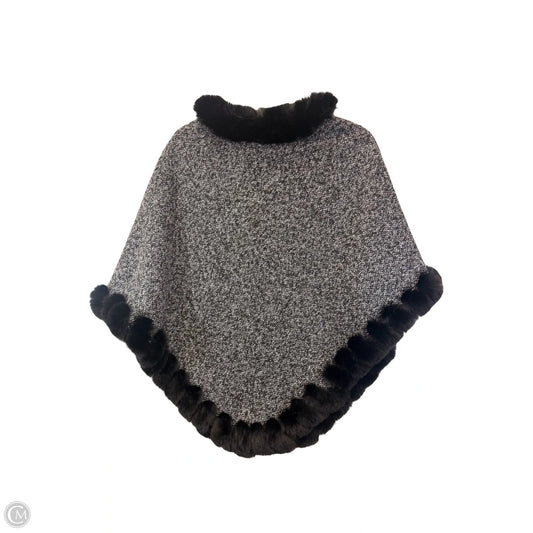 Shawl By Crosstree Lane In Black & Grey, Size: Osfm