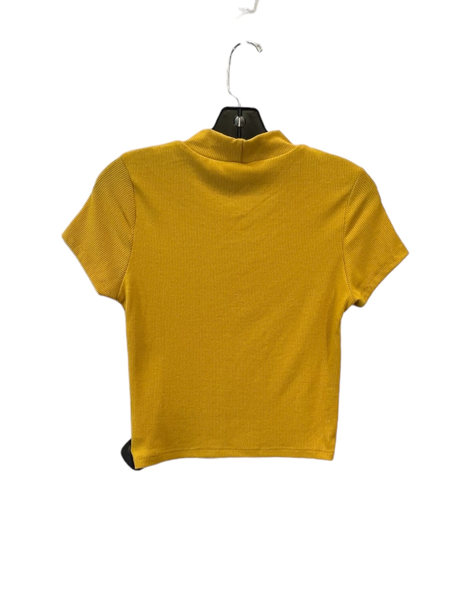 Top Short Sleeve By Shein In Mustard, Size: M