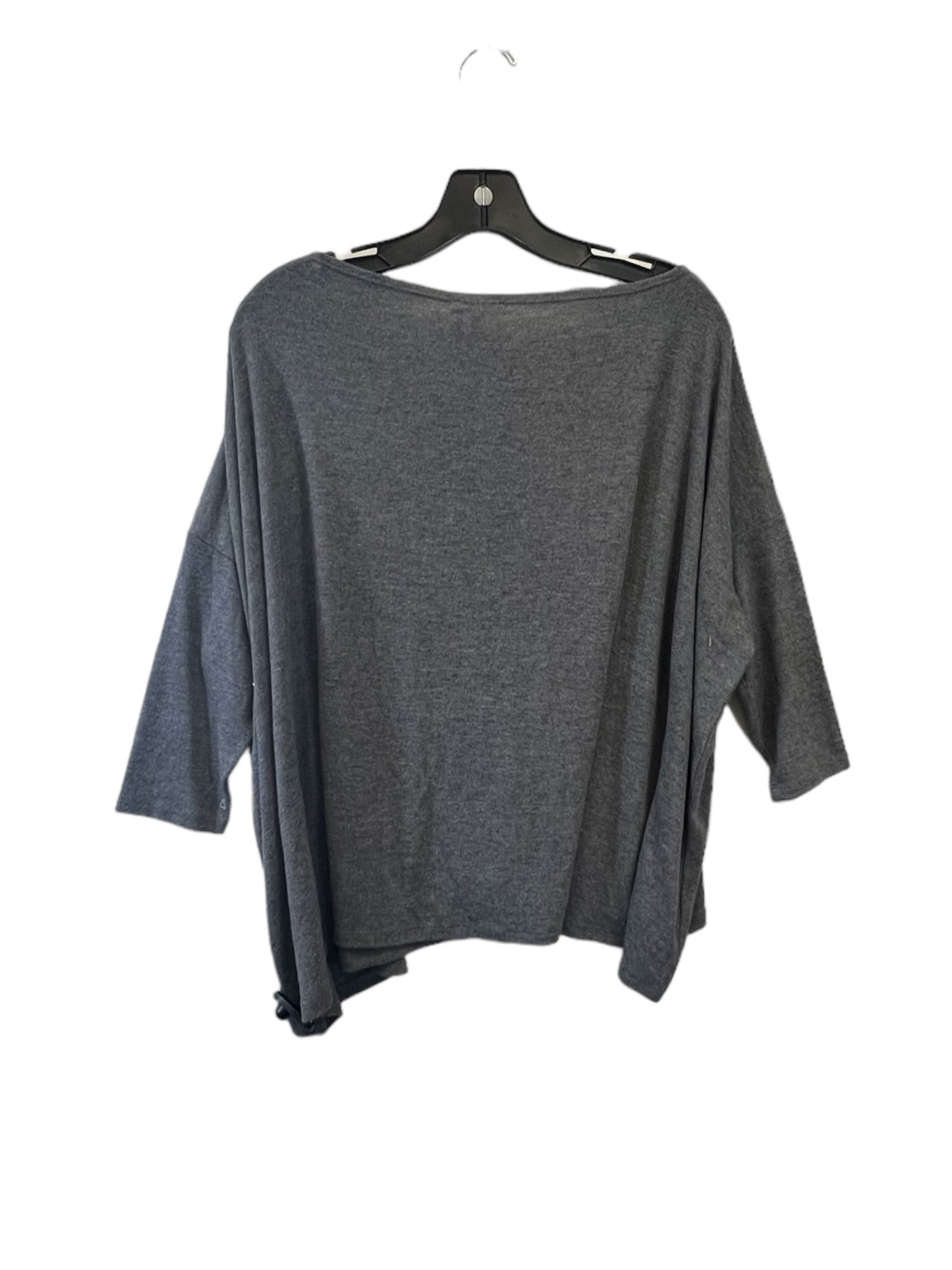 Top Long Sleeve By Stella And Dot In Grey, Size: M