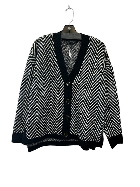 Sweater Cardigan By Ann Taylor In Black & White, Size: M