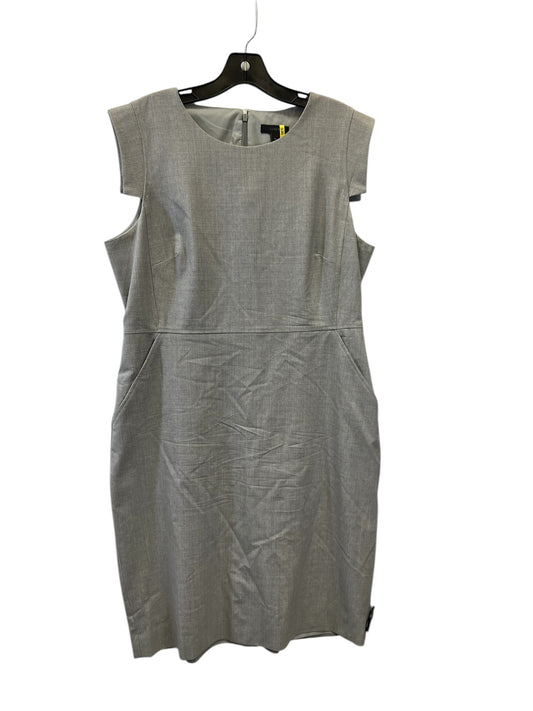 Dress Casual Midi By J. Crew In Grey, Size: Xl