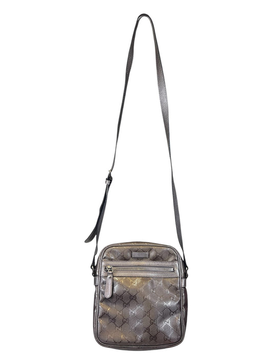 Crossbody Luxury Designer By Gucci  Size: Medium