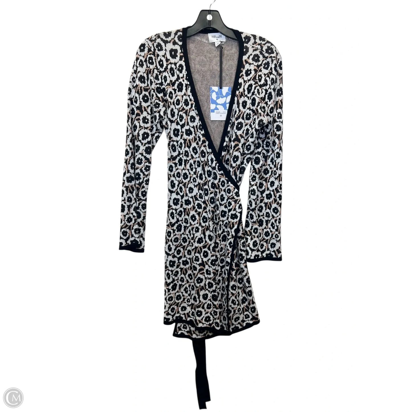 Dress Designer By Diane Von Furstenberg In Black & Pink, Size: M