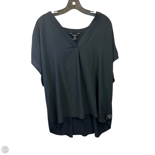 Top Short Sleeve By Banana Republic In Black, Size: Xxl