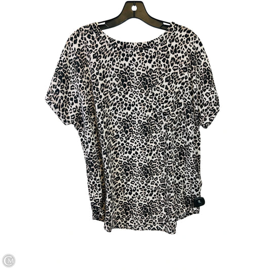 Top Short Sleeve By Buffalo David Bitton In Animal Print, Size: L