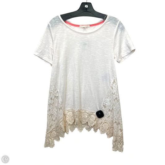 Top Short Sleeve By Hint of Mint In White, Size: M