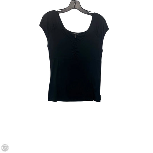 Top Short Sleeve Basic By Daisy Fuentes In Black, Size: M