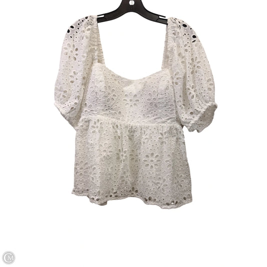 Top Short Sleeve Designer By Lilly Pulitzer In White, Size: Xl