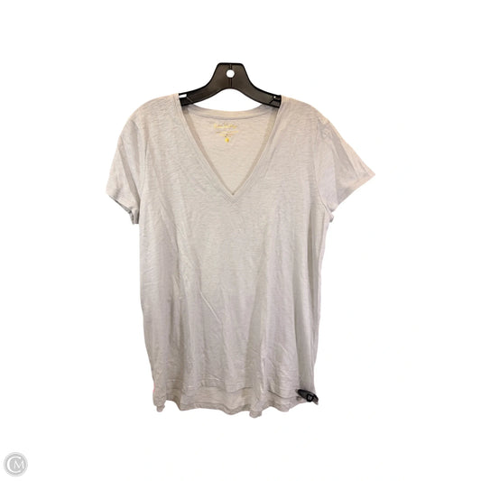 Top Short Sleeve Designer By Lilly Pulitzer In Grey, Size: L