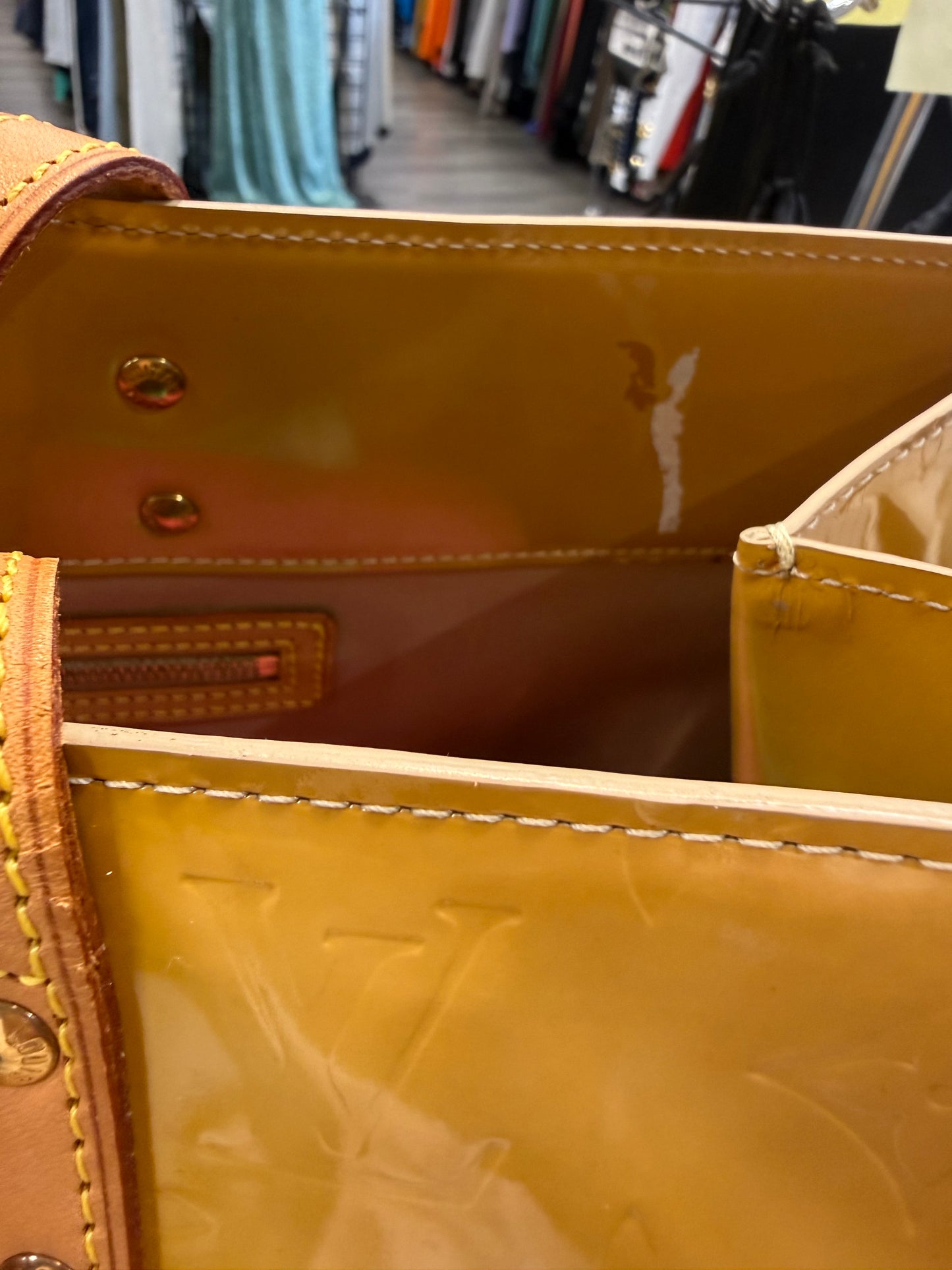Tote Luxury Designer By Louis Vuitton, Size: Large