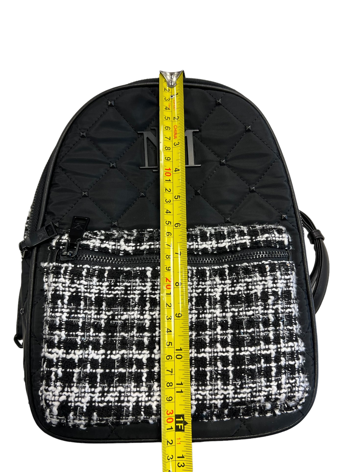Backpack Vegan-Leather Designer By Badgley Mischka  Size: Medium