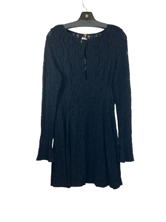 Dress Casual Short By Free People  Size: L